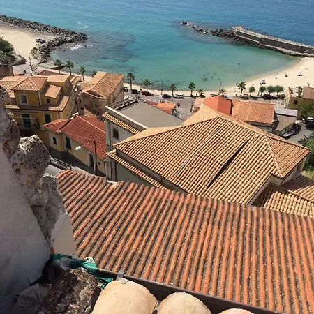 Casa Wells 2 Bed 2 Bath Overlooking Pizzo Historical Center *